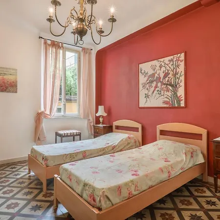 & In Center - Apartment